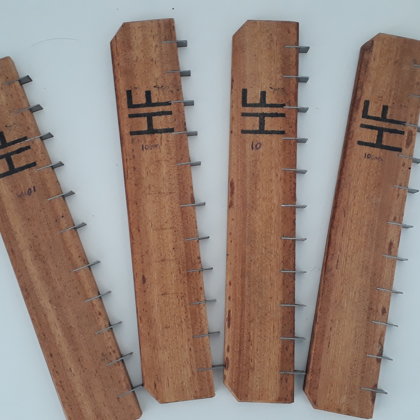 CARRIL RETO QUADRADO LISO SEM CABO 10mm