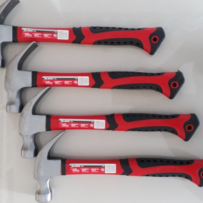 MARTELO UNHA, 450G, CABEÇA 27 MM MAGNETICA, CABO EM FIBRA DE VIDRO EMBORRACHADO//MTX