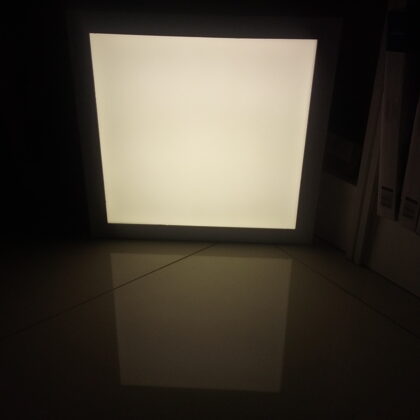 painel 62x62 de embutir